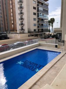 Basen w obiekcie Torre Levante Plus - Arca Rent lub w pobliżu