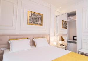 Kuchyň nebo kuchyňský kout v ubytování Eler Hotel
