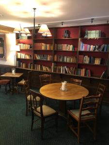 The library in a szállodákat