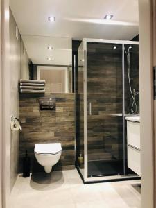 Uma casa de banho em Property Apart - Soft Lofty Legnicka Centrum