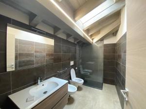 Koupelna v ubytování B&B Bertani + 36 fotografií