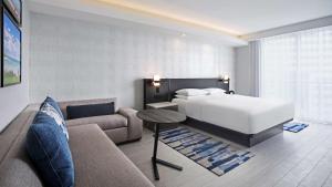 Postel nebo postele na pokoji v ubytování Hyatt Centric Brickell Miami