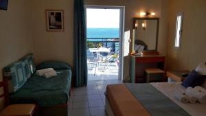 Posedenie v ubytovaní Porto Skala Village Hotel