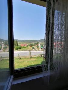 Nespecifikovaný výhled na hory nebo výhled na hory při pohledu z apartmánu