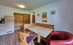Kuchnia lub aneks kuchenny w obiekcie Appartements Christine