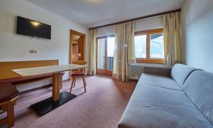 Telewizja i/lub zestaw kina domowego w obiekcie Appartements Christine