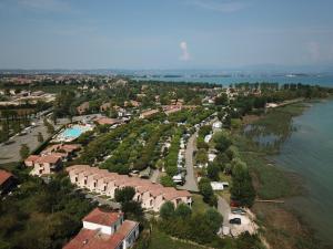 Gallery image of Ohana Apartments Camping Tiglio in Sirmione