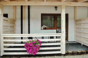 Balkon lub taras w obiekcie Święty Spokój Bieszczady 782-047-324