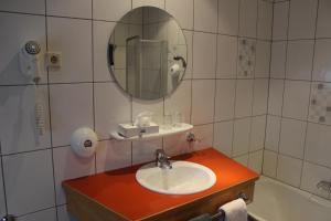 Vannituba majutusasutuses Hotel Reiff