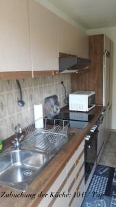 Küche/Küchenzeile in der Unterkunft Fremdenzimmer Familie Förster
