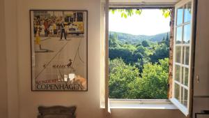 Nespecifikovaný výhled na hory nebo výhled na hory při pohledu z bed and breakfast