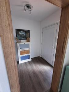 TV a/nebo společenská místnost v ubytování Ferienwohnung Karussell