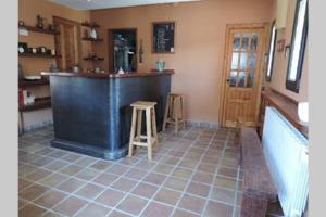 Fotografie z fotogalerie ubytování Casa rural 4 Chimeneas v destinaci Navalespino + 8 fotografií