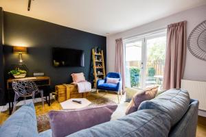 A seating area at The Folly | Unthank Road | Norwich 