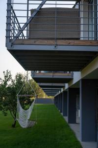 Vonkajšia záhrada v ubytovaní Panoráma Apartman Tiszafüred