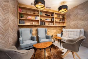 Posezení v ubytování Wine & Wellness hotel Besední dům