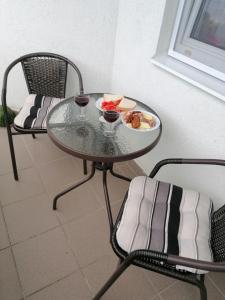 Jedlo v apartmáne alebo blízkom okolí