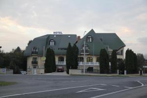 Hoone, kus hotell asub