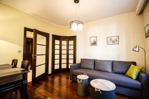 Posedenie v ubytovaní Plac Zbawiciela Elegant Apartment