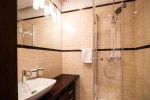 Kúpeľňa v ubytovaní Plac Zbawiciela Elegant Apartment + 11 fotografií