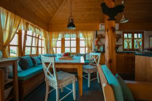 Una cocina o zona de cocina en Seosko turisticko domacinstvo Radivojevic