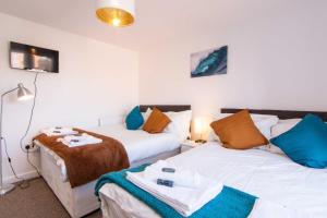Sublime Stays City Centre 2 Bed Apt by Canal Coventry