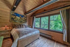 Gallery image of Stone Lagoon Cabin in Orick