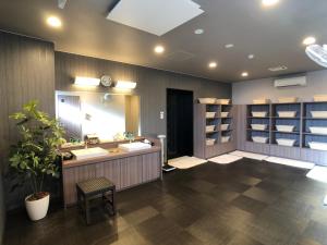 Kuchyň nebo kuchyňský kout v ubytování Hotel Route-Inn Yamanashi Chuo