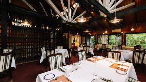 Restaurace v ubytování Kyu-Karuizawa Hotel Shinonome