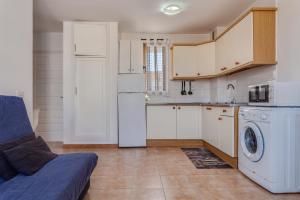 Kuchyňa alebo kuchynka v ubytovaní Apartamento Pizarro 2b