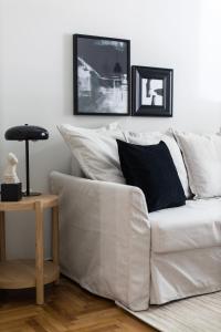 A seating area at Serene 1 BR Apartment in Koukaki by UPSTREET