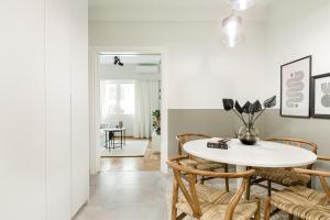 Kép Serene 1 BR Apartment in Koukaki by UPSTREET szállásáról Athénban a galériában