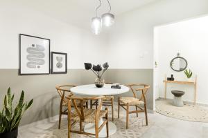 Kép Serene 1 BR Apartment in Koukaki by UPSTREET szállásáról Athénban a galériában