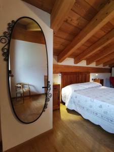 Relax alle porte di Aostaにあるベッド