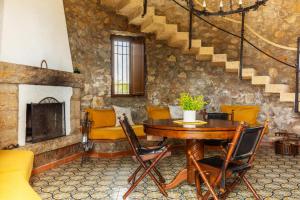 A seating area at Torre Rivolta