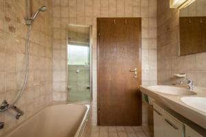 Koupelna v ubytování Ferienwohnung im Haus Metzger + 18 fotografií