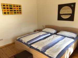 Photo de la galerie de l'établissement Ferienwohnung Münch, à Rudolstadt