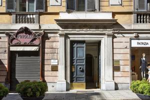 Fasada lub wejście do obiektu Boutique Apartment in Via Roma by Wonderful Italy