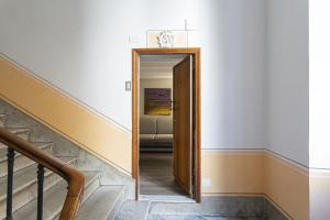 Zdjęcie z galerii obiektu Boutique Apartment in Via Roma by Wonderful Italy w Genui