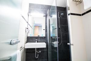Ένα μπάνιο στο Bastion Hotel Roosendaal +25 φωτογραφίες