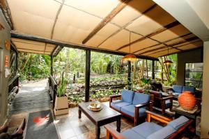 Κήπος έξω από το Umlilo Guest House