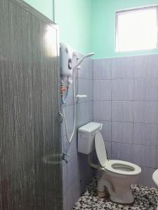 Kúpeľňa v ubytovaní Keenomulok Holiday Home