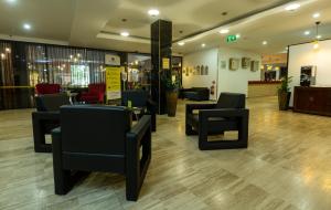 
The lounge or bar area at Accra City Hotel
