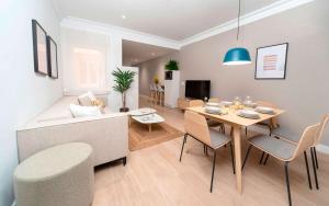 Posedenie v ubytovaní Real Segovia Apartments by Recordis Hotels