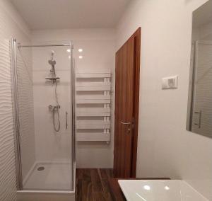 Kúpeľňa v ubytovaní Lilla Villa
