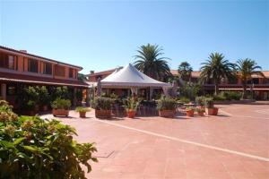 O edifício em que o apart-hotel se localiza