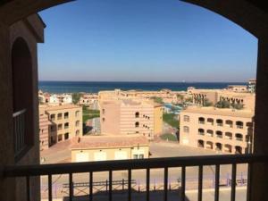 A general sea view or a sea view taken from az apartmanházakat