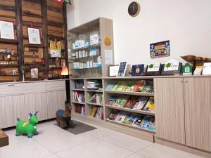 Die Bibliothek im Privatzimmer
