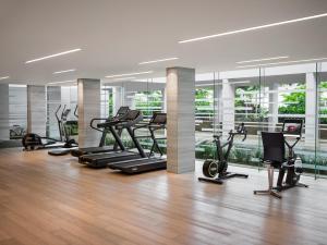 
The fitness center and/or fitness facilities at InterContinental Hayman Island Resort, an IHG Hotel
