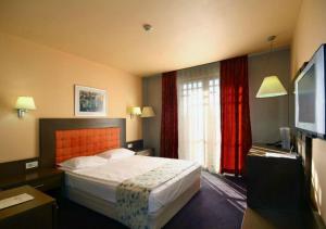 Gallery image of Park Hotel Romantica in Svilengrad +55 photos